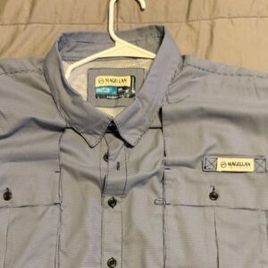 Magellan Outdoors Light Blue Button-Up Shirt